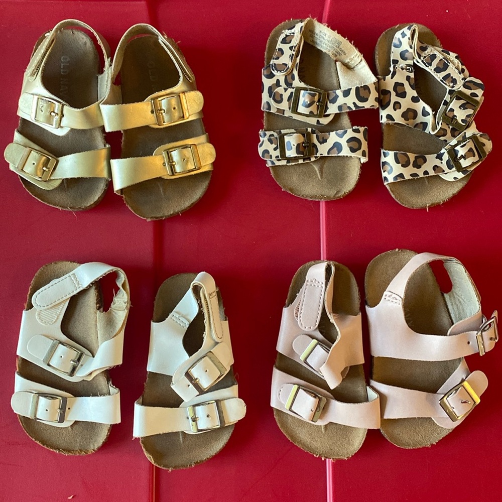 Old Navy 6-12 mo sandals